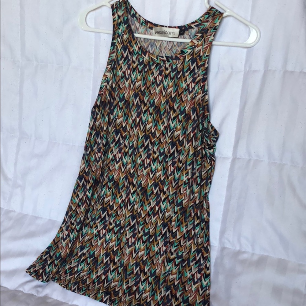 Veronica M. Colorful sleeveless blouse
